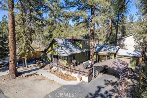 1686 Blackbird RD, Wrightwood, CA 92397