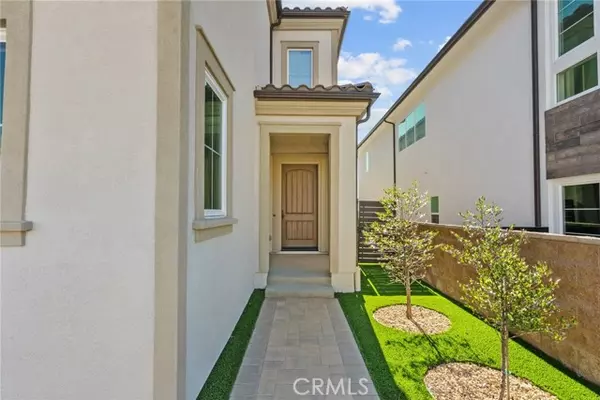 Porter Ranch, CA 91326,20724 W Deer Grass CT