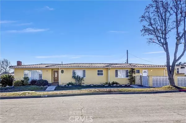 Inglewood, CA 90301,266 Regent CIR