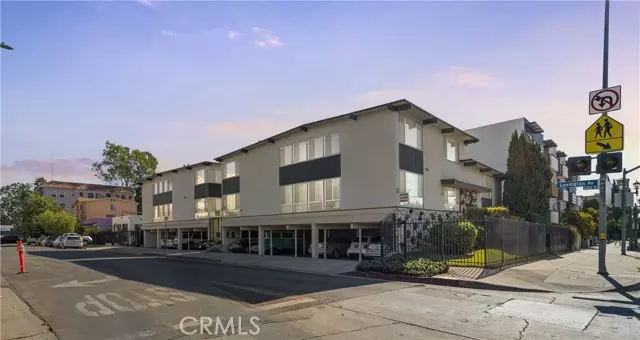 1156 N Cahuenga BLD, Los Angeles, CA 90038