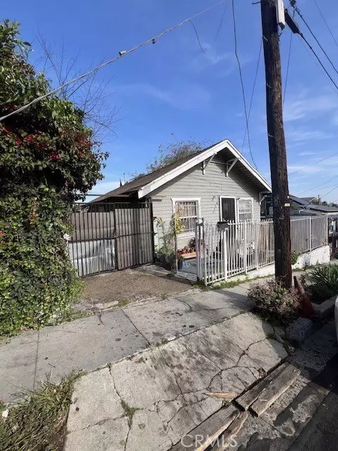 1714 Walton AVE, Los Angeles, CA 90006