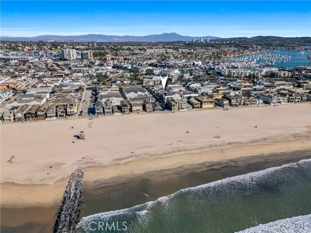 Newport Beach, CA 92663,114 27th ST