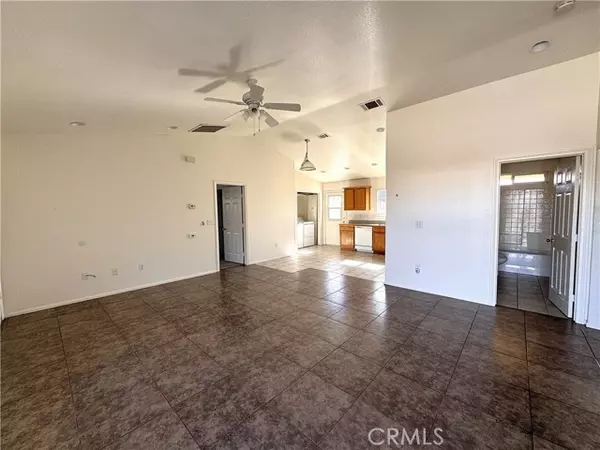 Barstow, CA 92311,24925 Paseo Robles