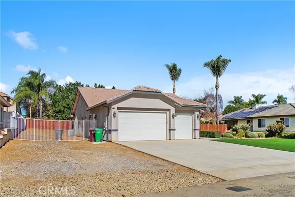 Riverside, CA 92503,14084 moonridge DR