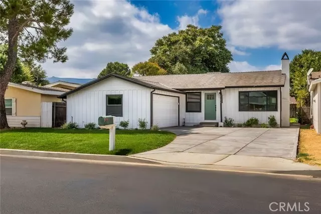 25253 Wheeler RD, Newhall, CA 91321