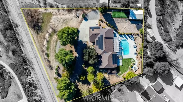 Paso Robles, CA 93446,849 Rolling Hills RD