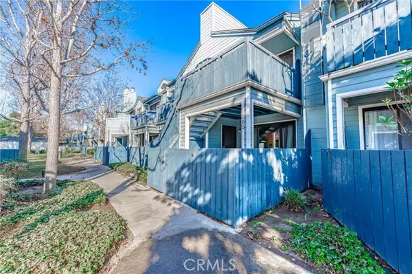 Downey, CA 90242,7304 Quill DR 180