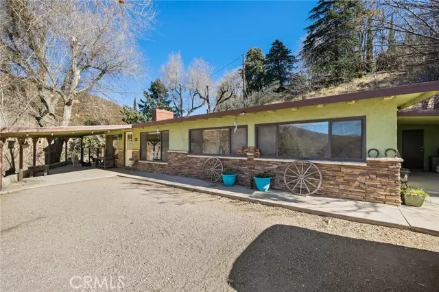 Saugus, CA 91390,37986 Bouquet Canyon RD