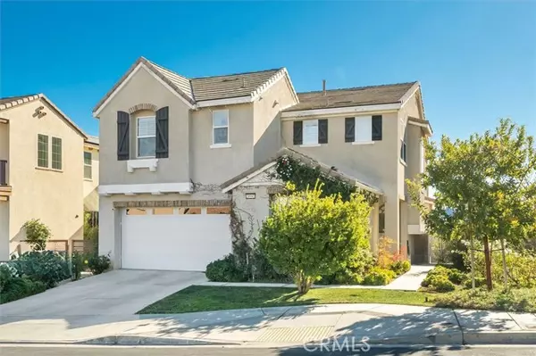 28992 N West Hills DR, Valencia, CA 91354