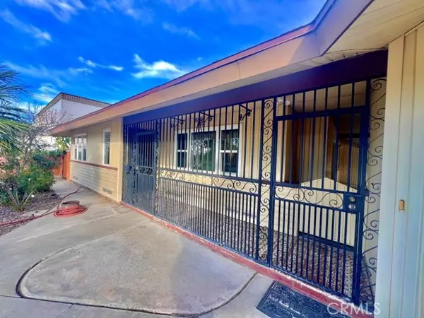 Riverside, CA 92504,5350 Decamp CT