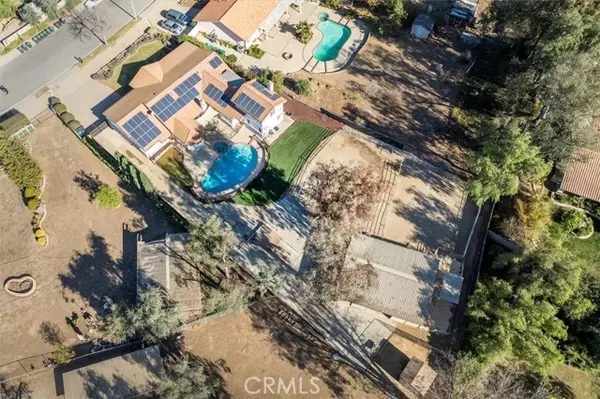 Simi Valley, CA 93065,922 Carefree DR