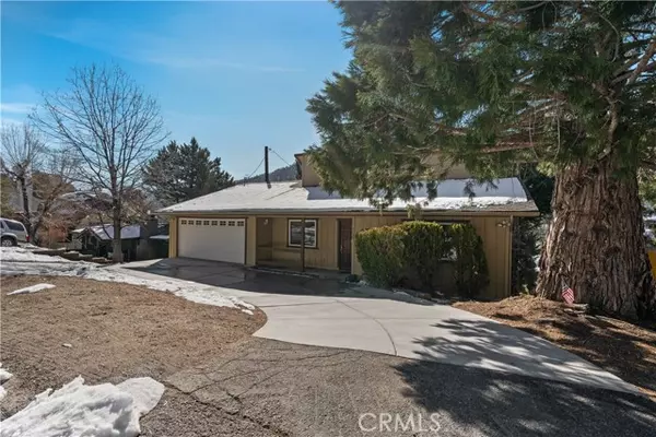 1135 Rivera DR, Wrightwood, CA 92397