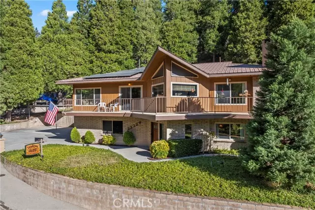 22326 Glenwood DR, Crestline, CA 92325