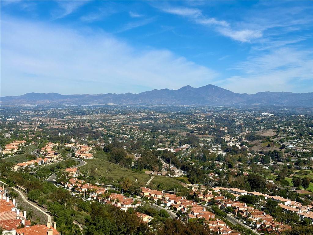 Laguna Niguel, CA 92677,31146 Flying Cloud Dr.