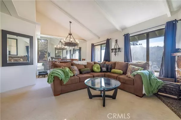 Big Bear Lake, CA 92315,760 Blue Jay RD 34