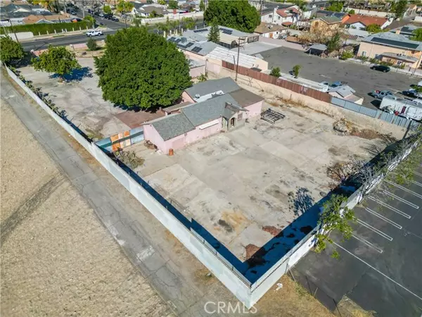 Arleta, CA 91331,13806 Terra Bella ST