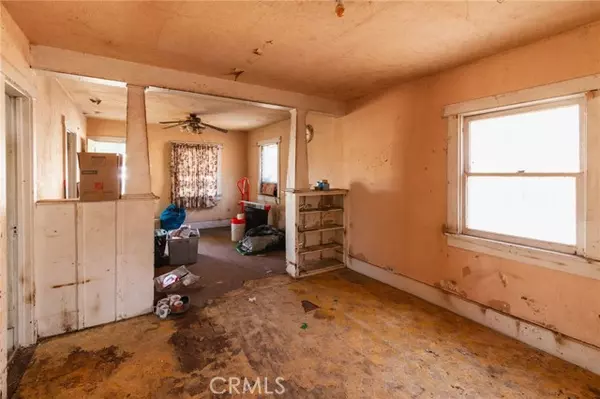 Los Angeles, CA 90065,2908 Future ST