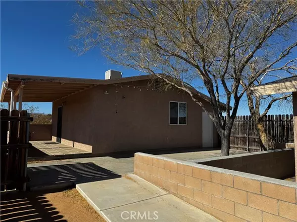 Yucca Valley, CA 92284,58252 La Crescenta DR