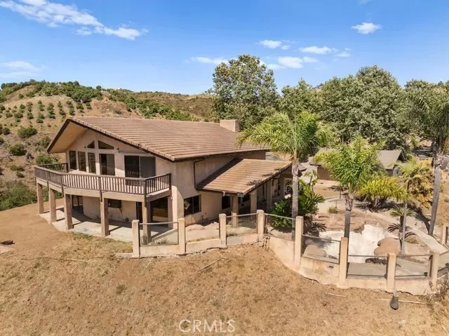 879 Stewart Canyon RD, Fallbrook, CA 92028