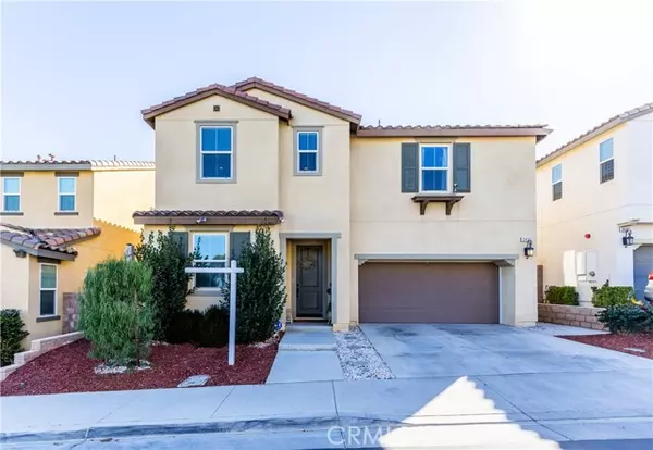 2433 Via Alicante, Corona, CA 92881