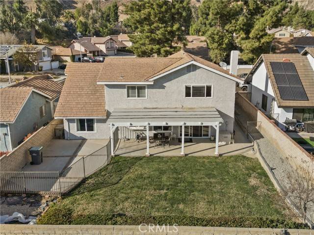 Saugus, CA 91350,20566 Alaminos DR