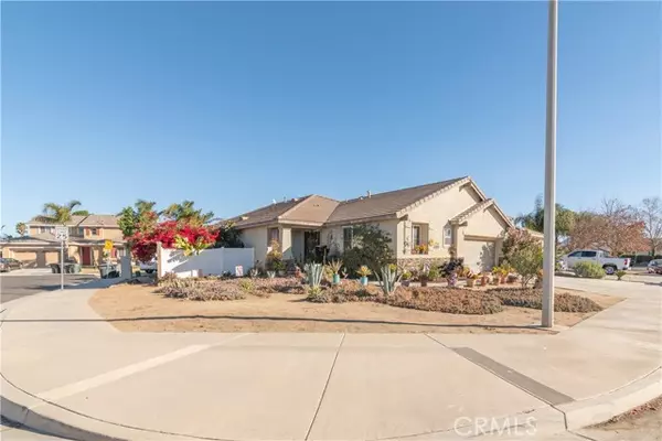 Perris, CA 92571,274 Holiday LN