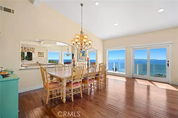 Laguna Beach, CA 92651,948 Del Mar