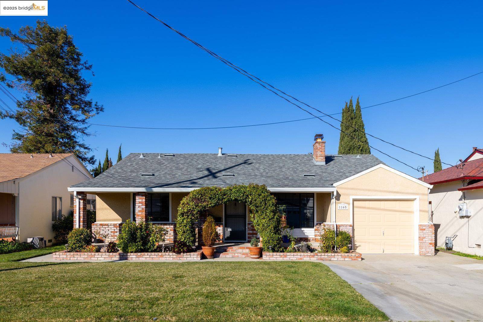 1165 Via Esperanza, San Lorenzo, CA 94580