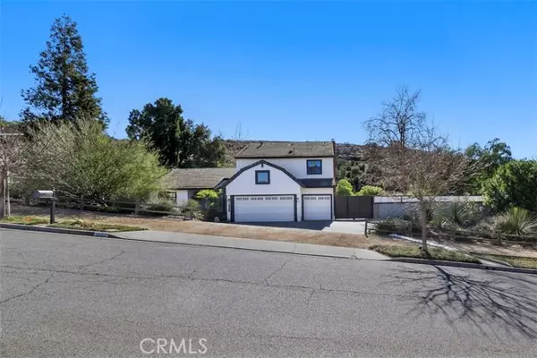 Simi Valley, CA 93065,2022 Casual CT