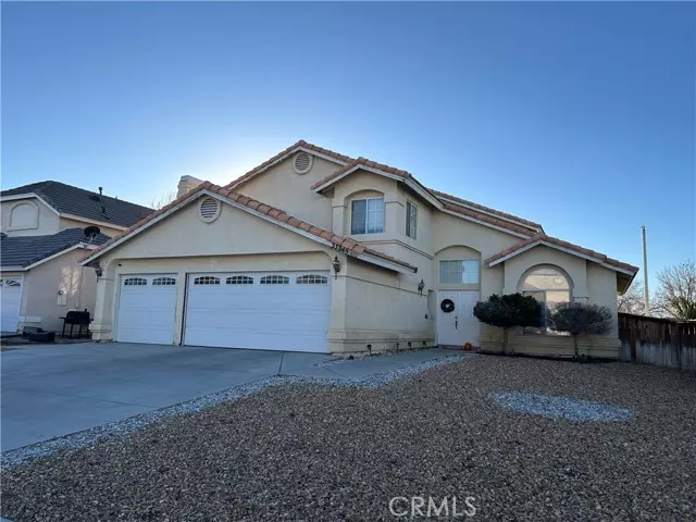 37343 Newbury PL, Palmdale, CA 93552