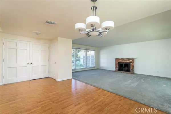 Thousand Oaks, CA 91362,1061 Colby CIR