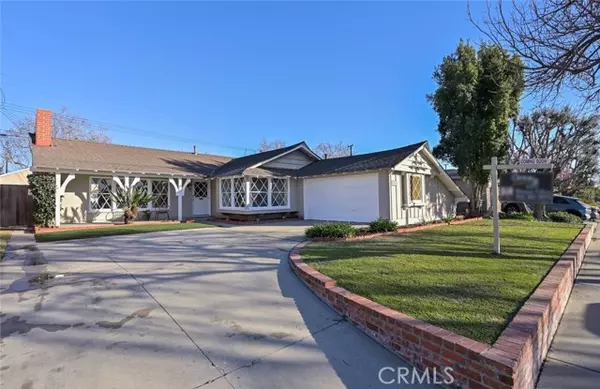 11522 Weatherby RD, Los Alamitos, CA 90720