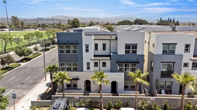 Tustin, CA 92780,119 Jessup WAY