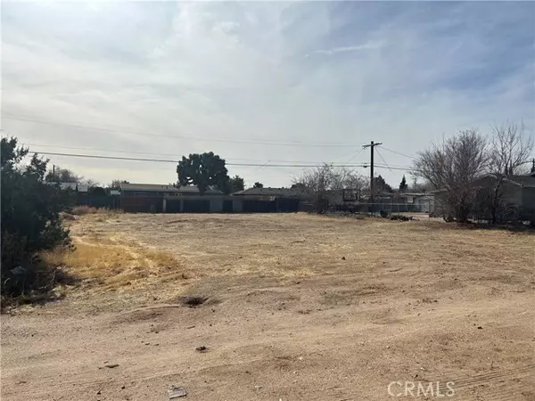 Hesperia, CA 92345,0 Live Oak