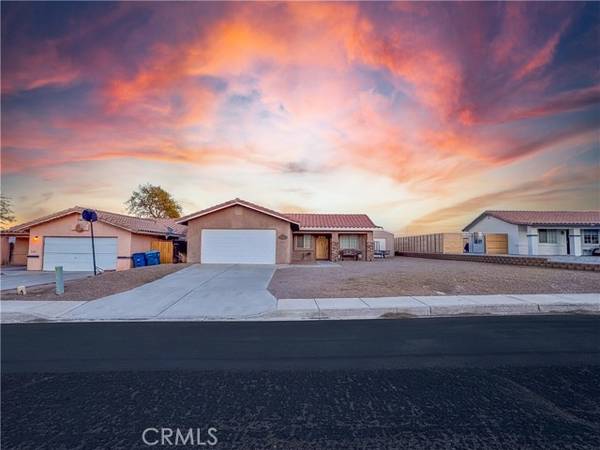 2213 Casa Real ST, Needles, CA 92363