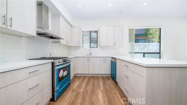Glendale, CA 91206,1128 Stanley AVE D