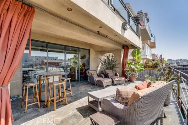 Huntington Beach, CA 92649,16735 Bayview DR