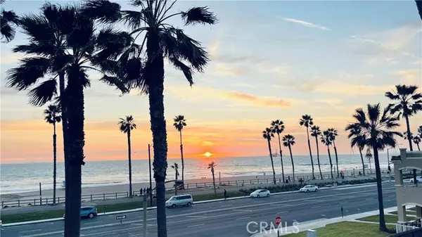 Huntington Beach, CA 92648,1516 Pacific Coast 304