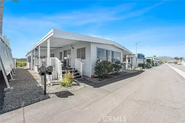 Menifee, CA 92586,27150 SHADEL RD 42