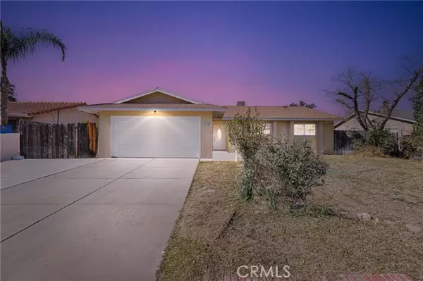 Redlands, CA 92374,1619 Heron CT