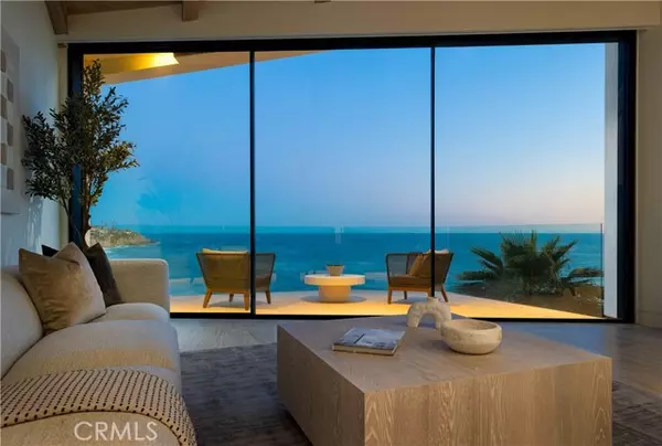 Laguna Beach, CA 92651,31899 Circle DR