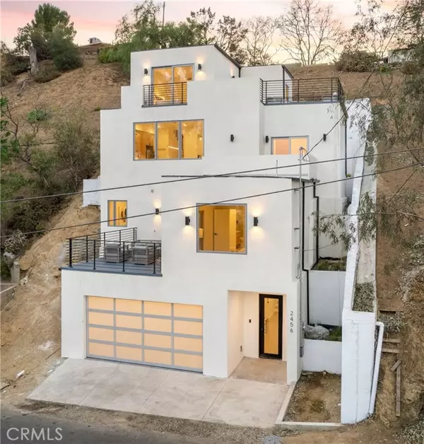Los Angeles, CA 90041,2456 Loy LN