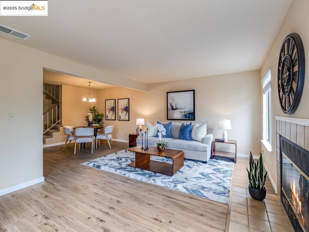 Pittsburg, CA 94565,9 Pelican Ct