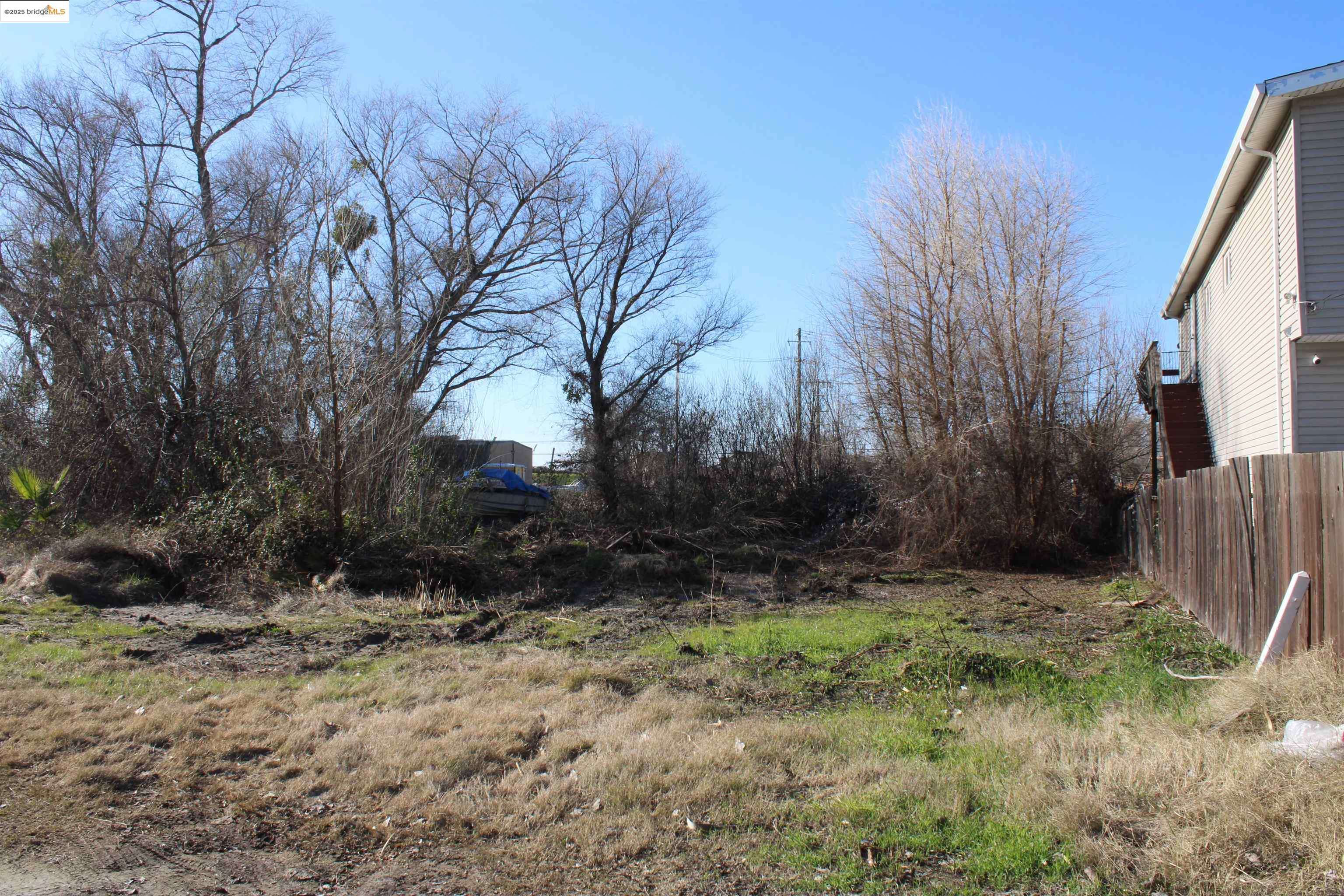 420 Park Ln, Bethel Island, CA 94511