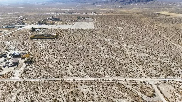 Lucerne Valley, CA 92356,34751 Clark RD