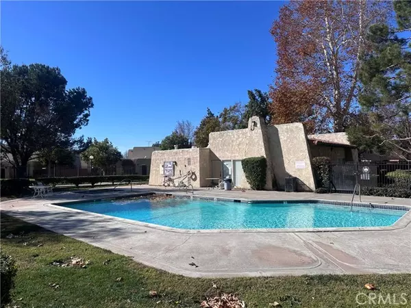 2502 Bryn Mawr LN, Riverside, CA 92507