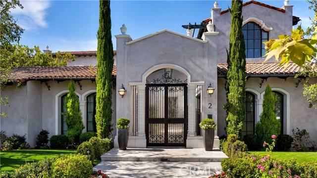 Ladera Ranch, CA 92694,2 Thomas RD