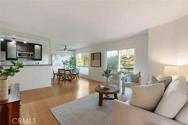 Santa Monica, CA 90405,2500 4th ST 7