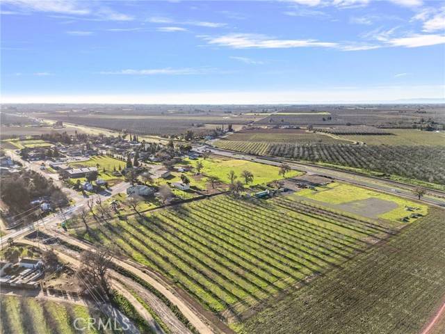 2 Santa Fe DR, Cressey, CA 95312