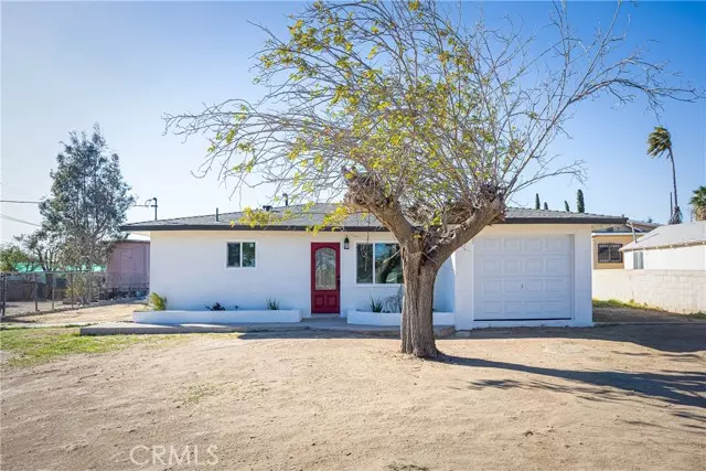 3981 Lindsay ST, Jurupa Valley, CA 92509